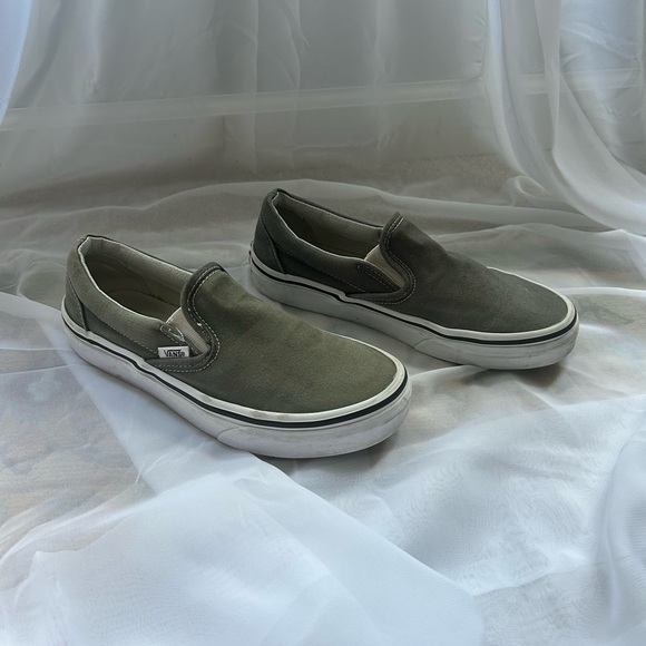 Grey slip on Vans - Picture 11 of 14
